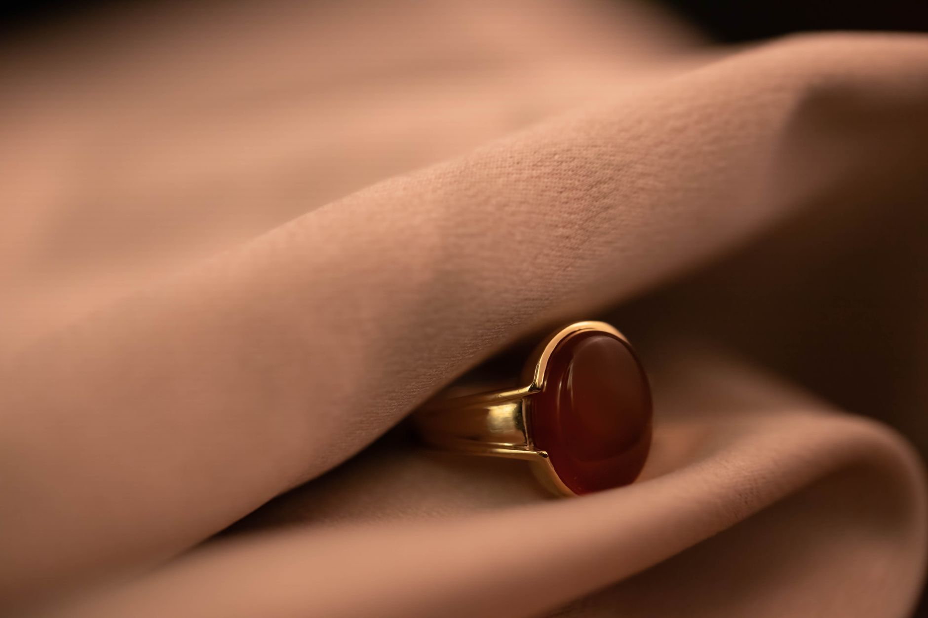gold jewelry cleaning with soft cloth