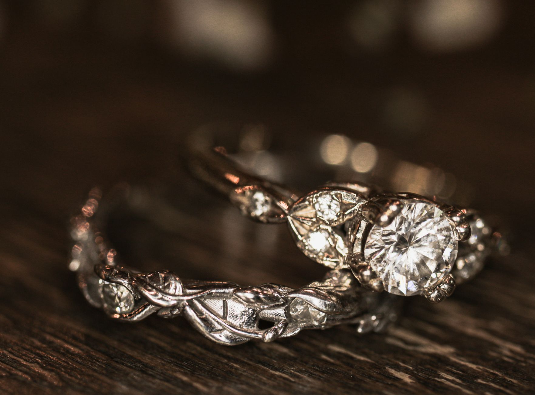 diamond engagement ring with certificate GIA close up